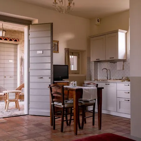 Studio-apartment Mit Garten- Grill- Pool Und Aussicht By Interhome * 페자로