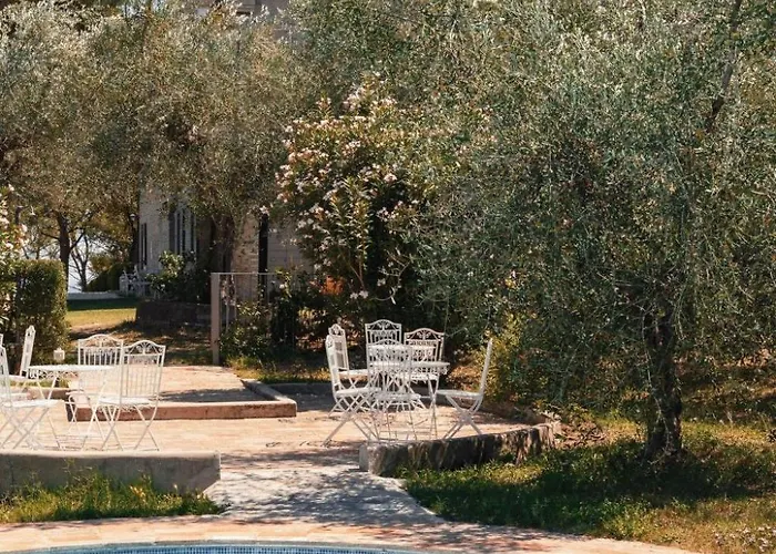 Studio-apartment Mit Garten- Grill- Pool Und Aussicht By Interhome 아파트 *