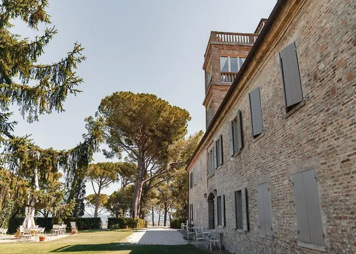 Studio-apartment Mit Garten- Grill- Pool Und Aussicht By Interhome 페자로